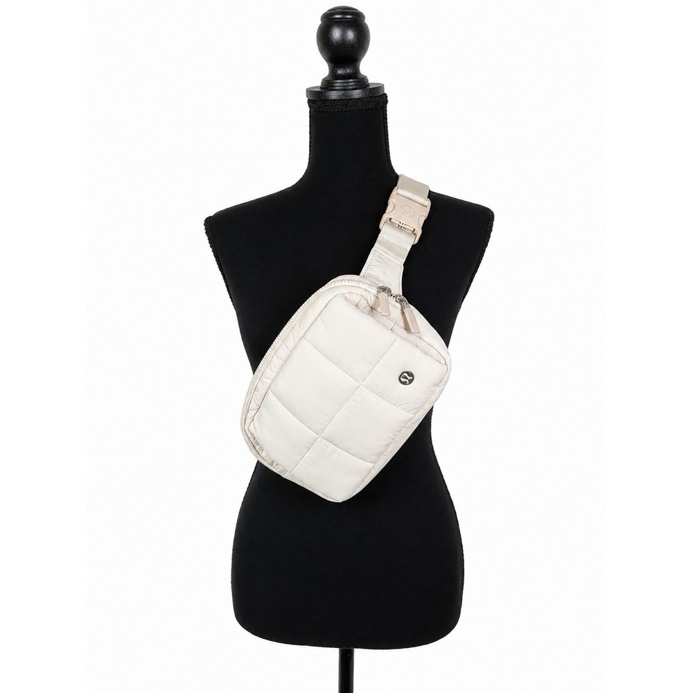 Lululemon Quilted Grid Belt Bag Hand Warmer 1.5L White Opal